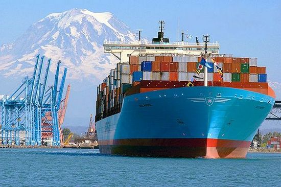 Maersk portacontainer porto montagna