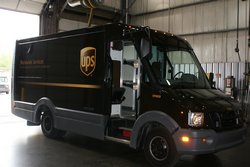 UPS_furgone_plastica