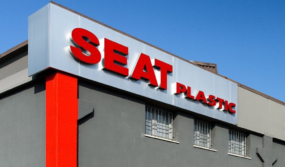Seat Plastic
