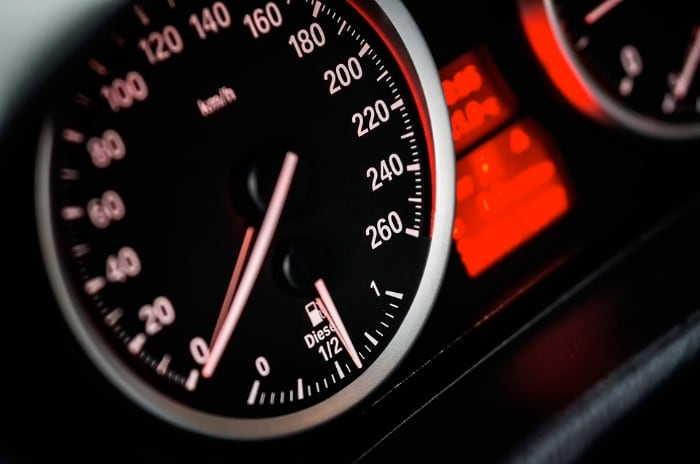 cruscotto auto foto:Pixabay