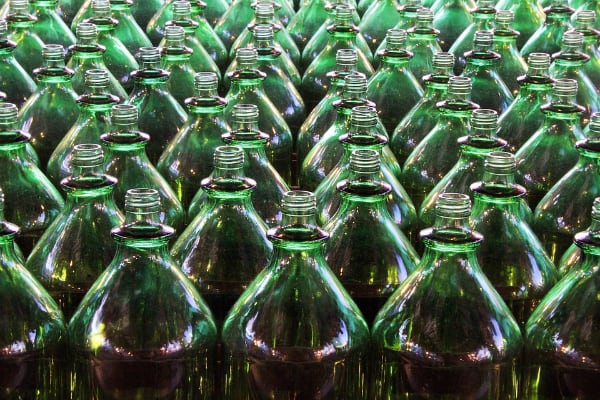 Bottiglie palstica fonte:pixabay