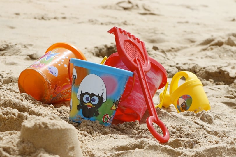giocattoli spiaggia foto:Pixabay