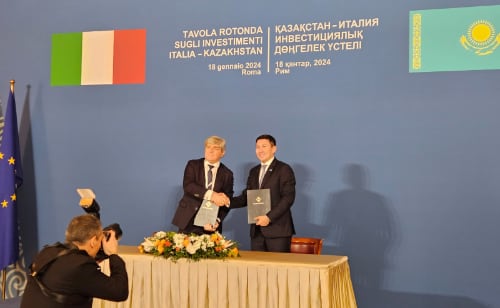 A. Bernini CEO MAIRE con Nurlan Zhakupov Presidente Samruk-Kazyna