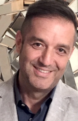 Stefano Chiaramondia Plastic Finder